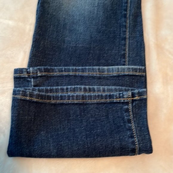 Simply Vera Vera Wang Boot Cut Jeans Size 8 Dark Wash Button Pockets - Picture 7 of 9